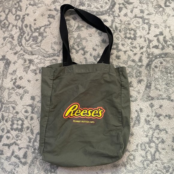 Reese's Tote Bag - Picture 1 of 2
